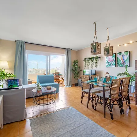 The Colors House, 653 Y 654 - Private